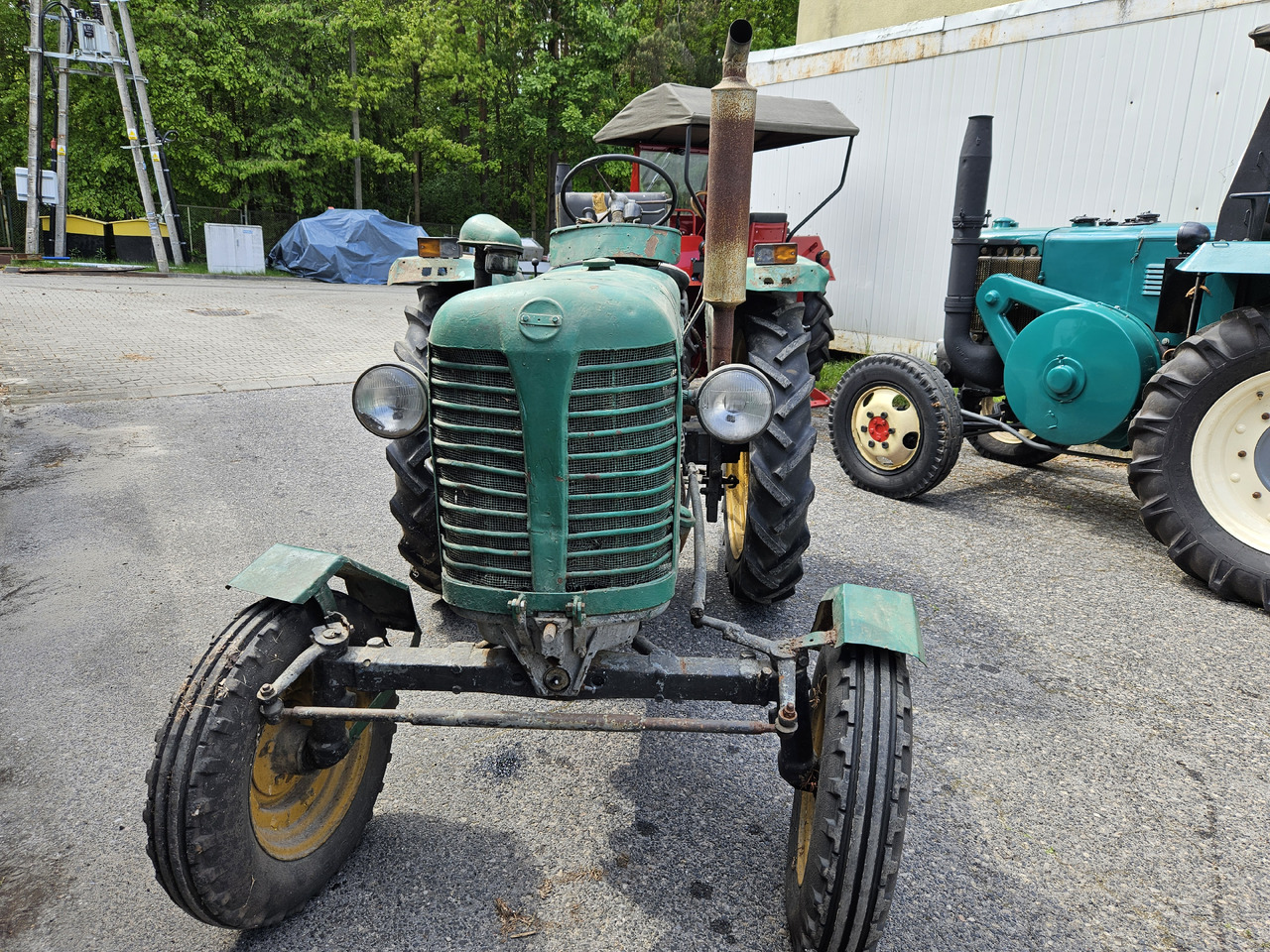 Zetor 25 - Traktor: obrázok 3 Zetor 25 - Traktor: obrázok 3