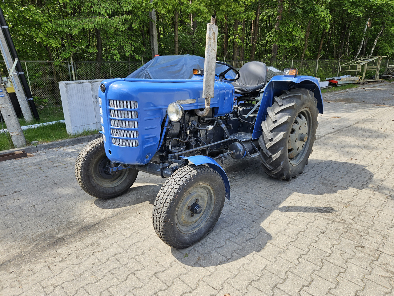 Zetor 3011 - Traktor: obrázok 1 Zetor 3011 - Traktor: obrázok 1