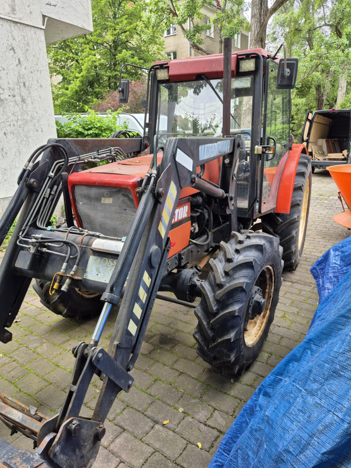 Zetor 9540 - Traktor: obrázok 3 Zetor 9540 - Traktor: obrázok 3