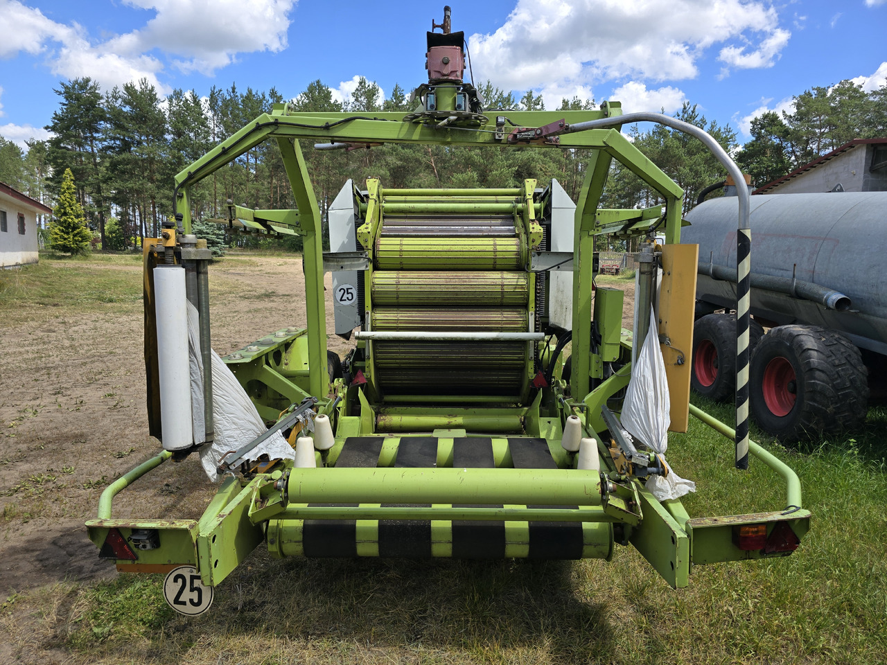 Claas ROLLANT 250 Roto Cut - Lis na okrúhle balíky: obrázok 4 Claas ROLLANT 250 Roto Cut - Lis na okrúhle balíky: obrázok 4