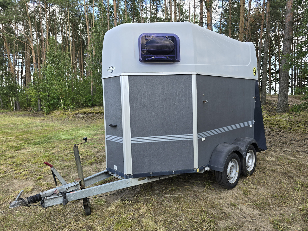 Humbaur HP2006 2ES - Príves na přepravu zvířat: obrázok 3 Humbaur HP2006 2ES - Príves na přepravu zvířat: obrázok 3