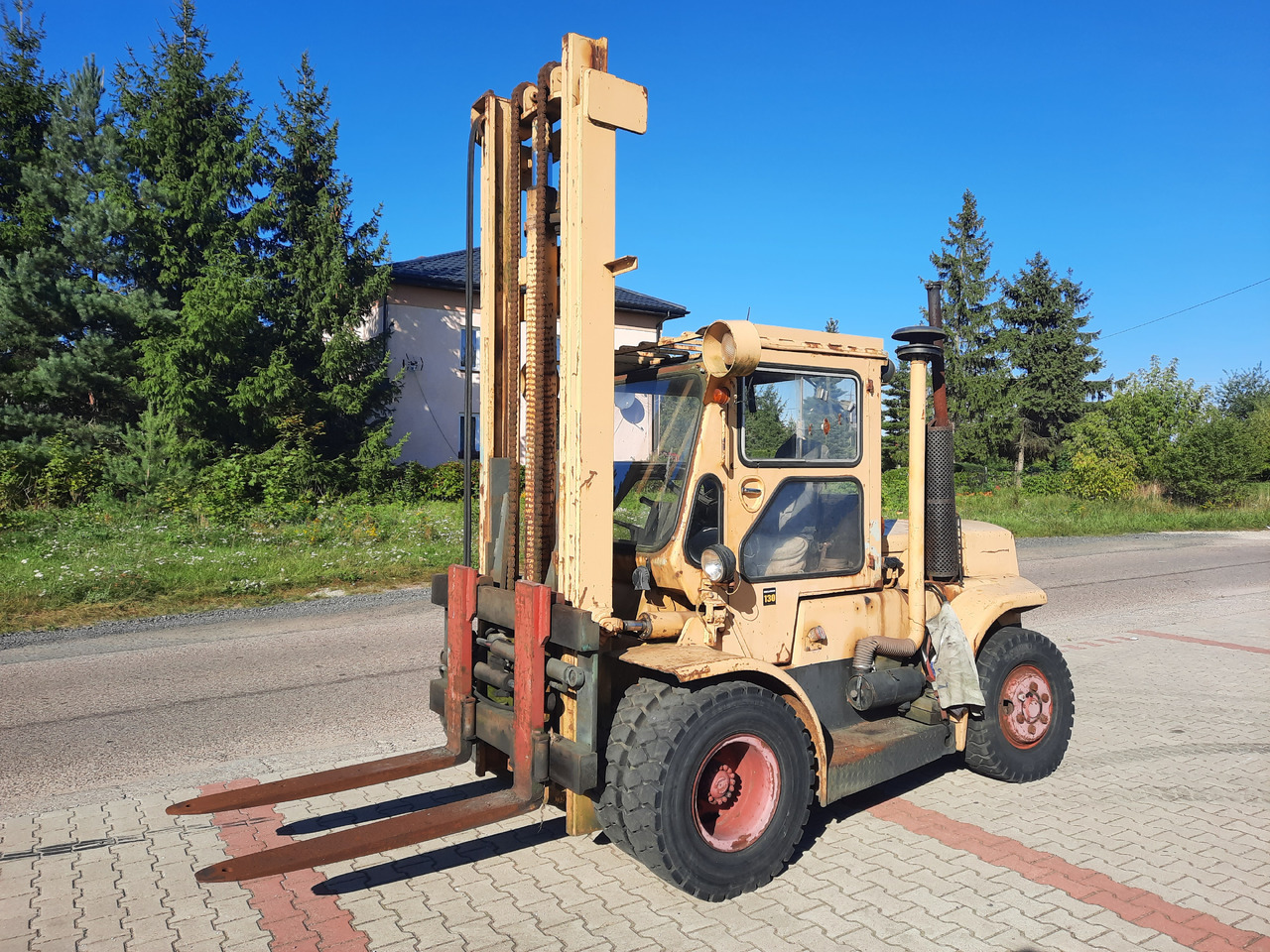 Hyster H 110 / 150F Challenger - Dieselový vysokozdvižný vozík: obrázok 3 Hyster H 110 / 150F Challenger - Dieselový vysokozdvižný vozík: obrázok 3