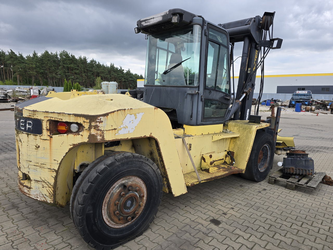 Hyster H16XM-6 - Dieselový vysokozdvižný vozík: obrázok 5 Hyster H16XM-6 - Dieselový vysokozdvižný vozík: obrázok 5