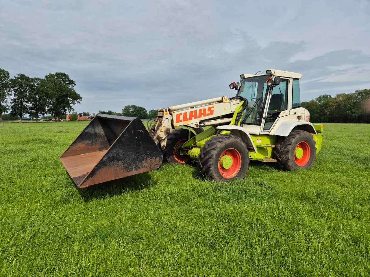 Claas Ranger 940 RX - Kolesový nakladač: obrázok 1 Claas Ranger 940 RX - Kolesový nakladač: obrázok 1