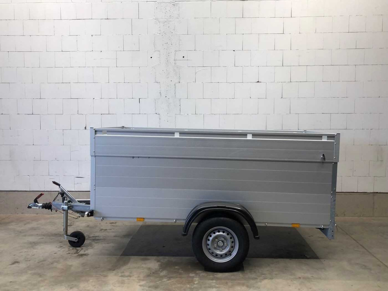 ANSSEMS GTB 1200 VT1 Deckelanhänger - Auto príves: obrázok 1 ANSSEMS GTB 1200 VT1 Deckelanhänger - Auto príves: obrázok 1
