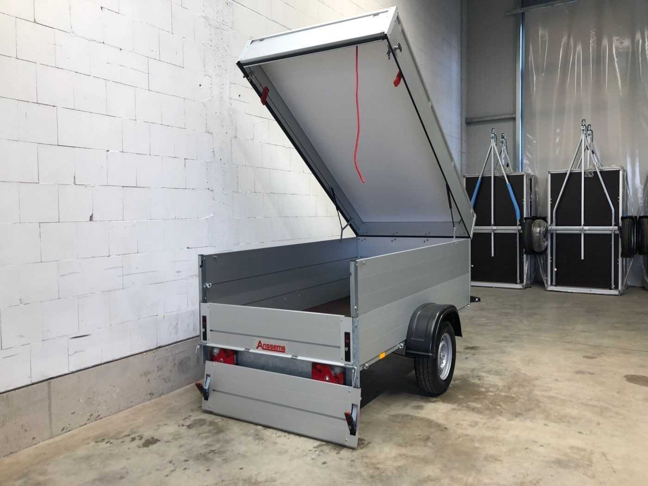 ANSSEMS GTB 1200 VT1 Deckelanhänger - Auto príves: obrázok 4 ANSSEMS GTB 1200 VT1 Deckelanhänger - Auto príves: obrázok 4