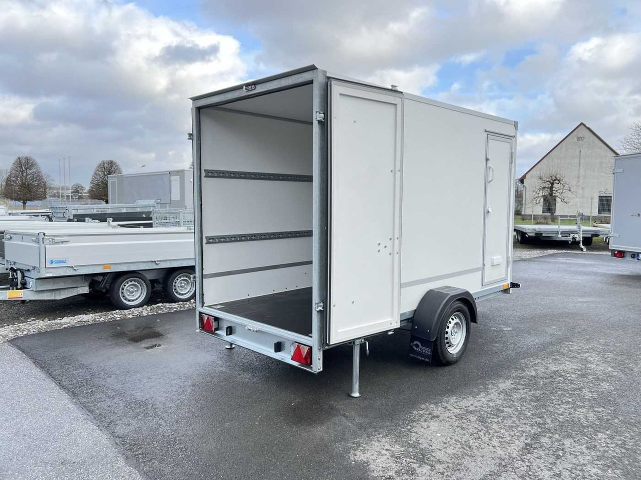 BLYSS F1330HD Seitentür Kofferanhänger - Príves skriňové: obrázok 3 BLYSS F1330HD Seitentür Kofferanhänger - Príves skriňové: obrázok 3