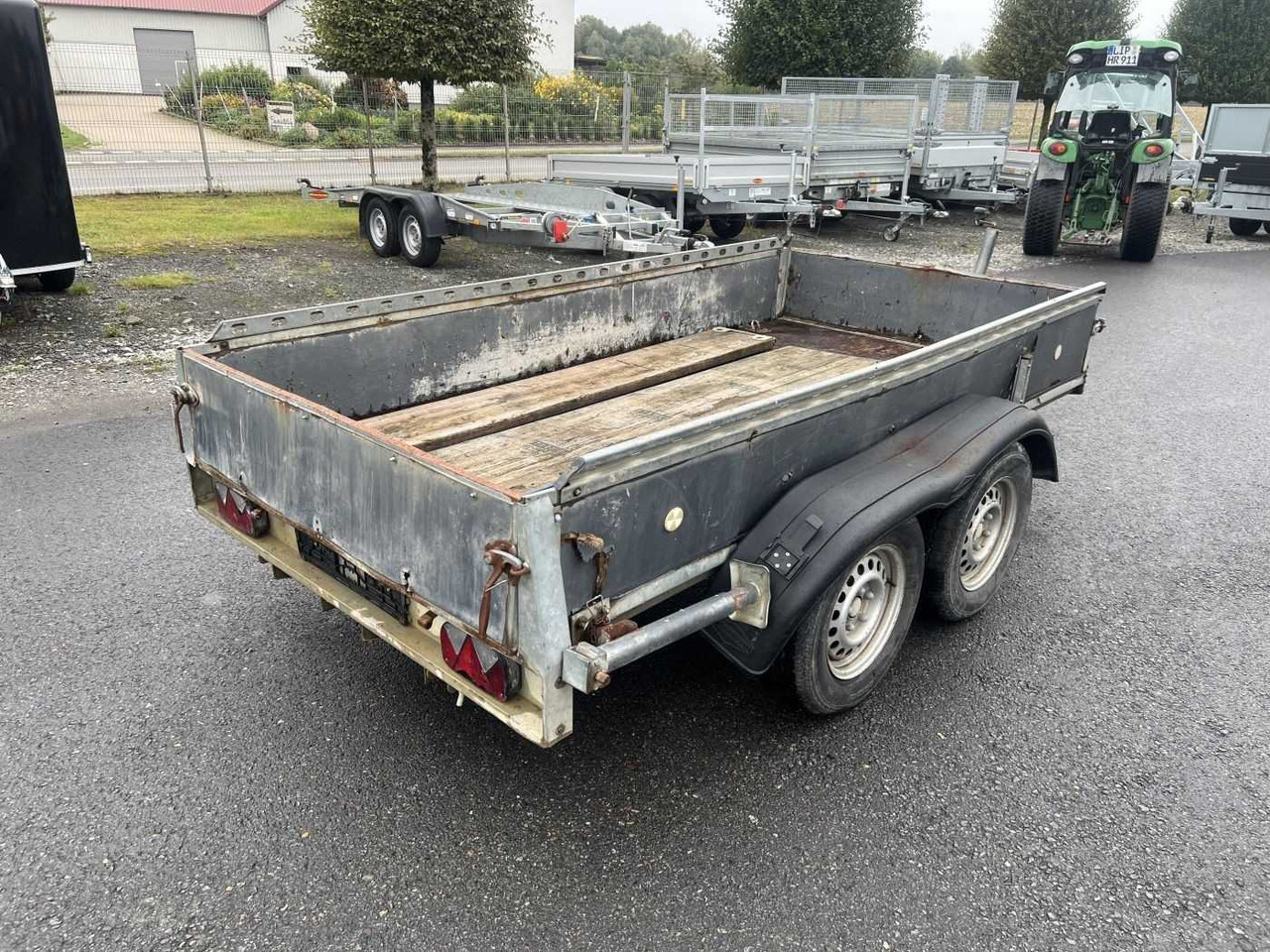 BOECKMANN HT 3015/27 Kastenanhänger gebremst - Auto príves: obrázok 3 BOECKMANN HT 3015/27 Kastenanhänger gebremst - Auto príves: obrázok 3