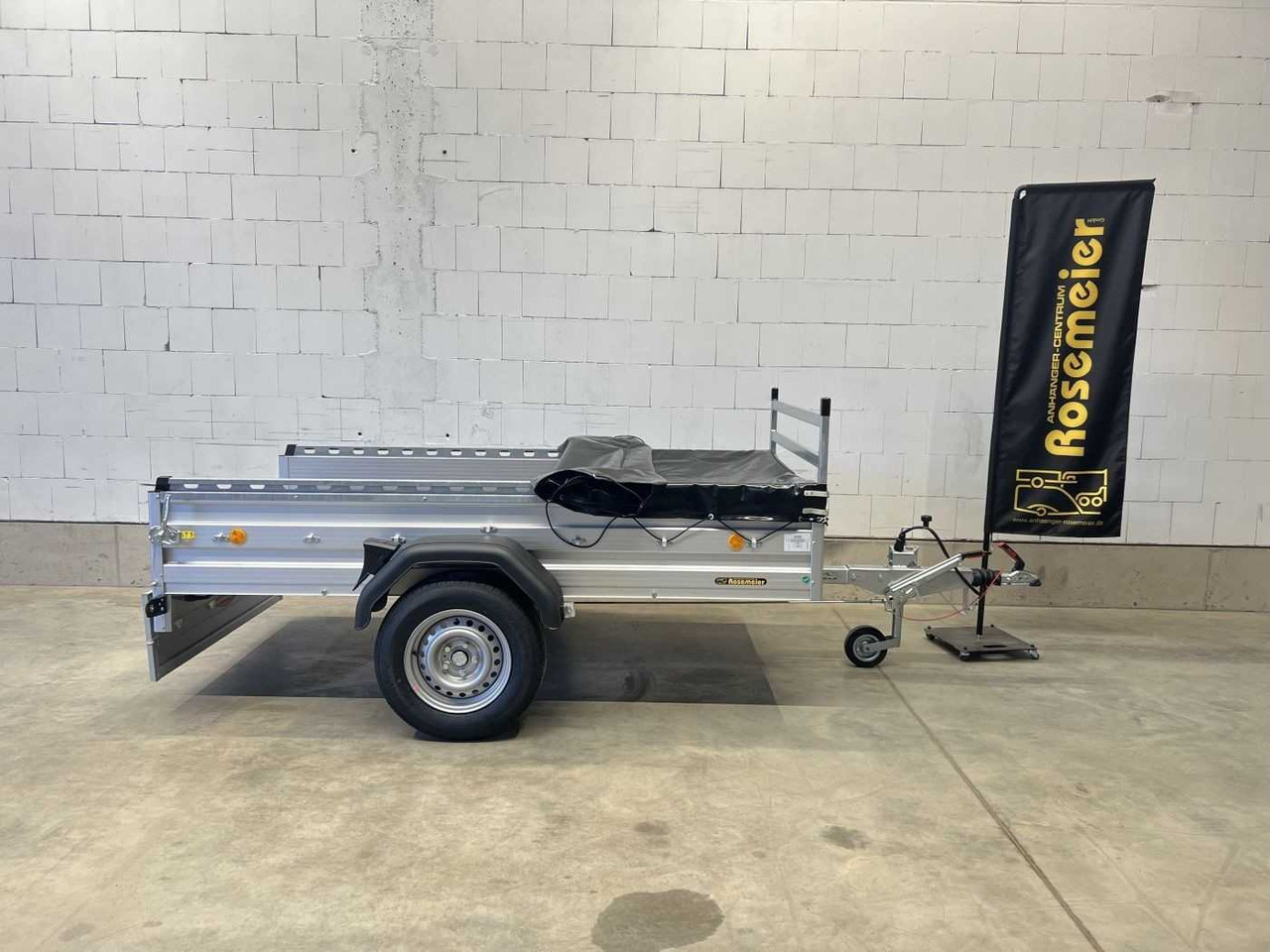 BOECKMANN TL-AL 2513/135 Profi Fl-Pl Kastenanhänger gebrem - Auto príves: obrázok 1 BOECKMANN TL-AL 2513/135 Profi Fl-Pl Kastenanhänger gebrem - Auto príves: obrázok 1