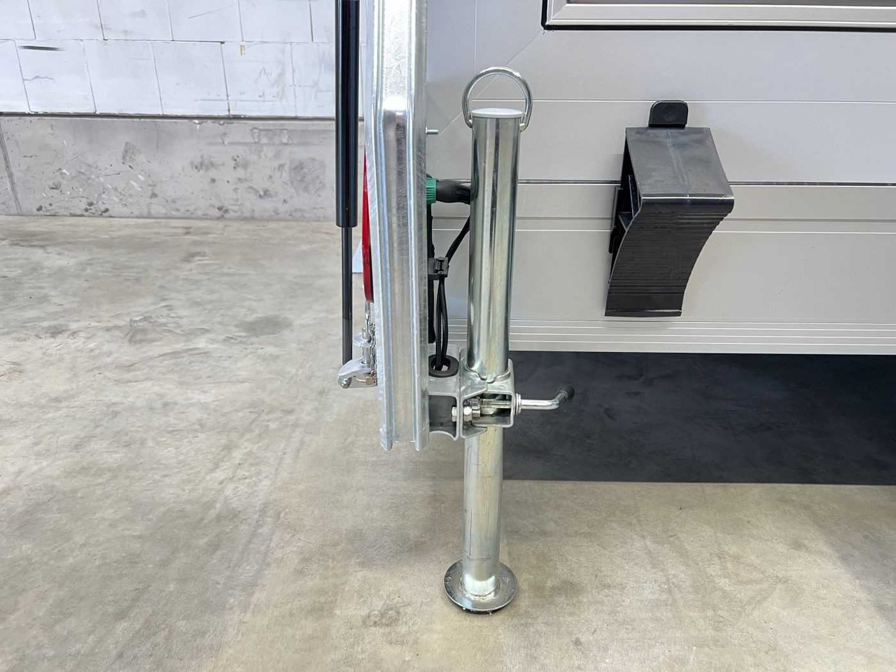 Nový Predajná príves CHEVAL LIBERTE DEBON C300 Roadster Verk.Kl Tür Kofferanhänger: obrázok 14