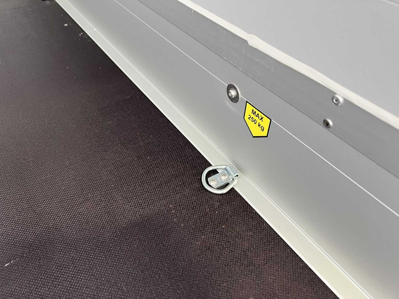 Nový Predajná príves CHEVAL LIBERTE DEBON C300 Roadster Verk.Kl Tür Kofferanhänger: obrázok 10