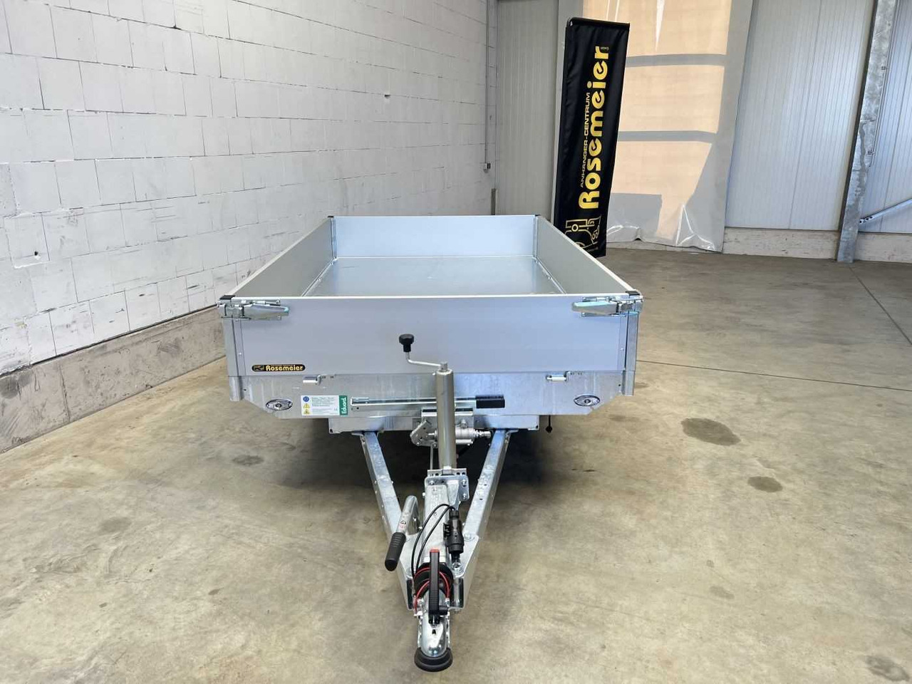 Leasing EDUARD 2615-3-13-1563-P Rückwärtskipper EDUARD 2615-3-13-1563-P Rückwärtskipper: obrázok 27 Leasing EDUARD 2615-3-13-1563-P Rückwärtskipper EDUARD 2615-3-13-1563-P Rückwärtskipper: obrázok 27