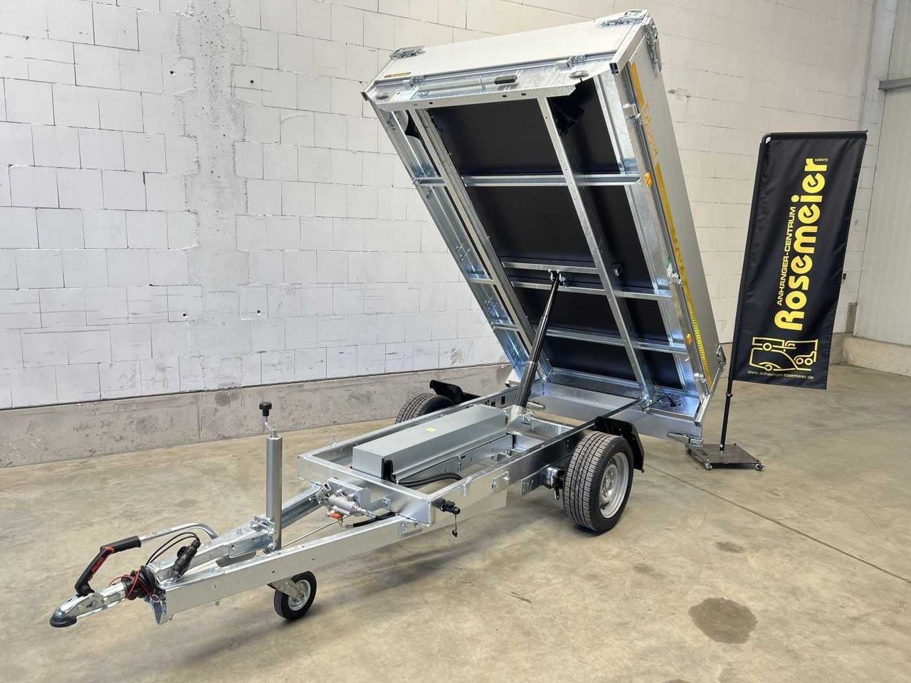 Leasing EDUARD 2615-3-13-1563-P Rückwärtskipper EDUARD 2615-3-13-1563-P Rückwärtskipper: obrázok 24 Leasing EDUARD 2615-3-13-1563-P Rückwärtskipper EDUARD 2615-3-13-1563-P Rückwärtskipper: obrázok 24