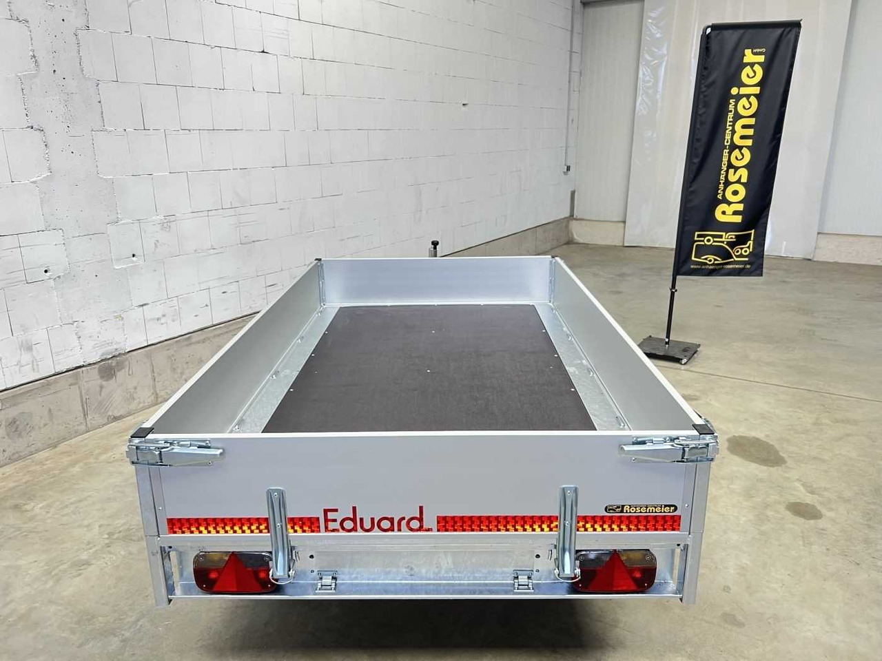 EDUARD 2615-3-PO3-1556 Maschinentransporter - Auto príves: obrázok 3 EDUARD 2615-3-PO3-1556 Maschinentransporter - Auto príves: obrázok 3