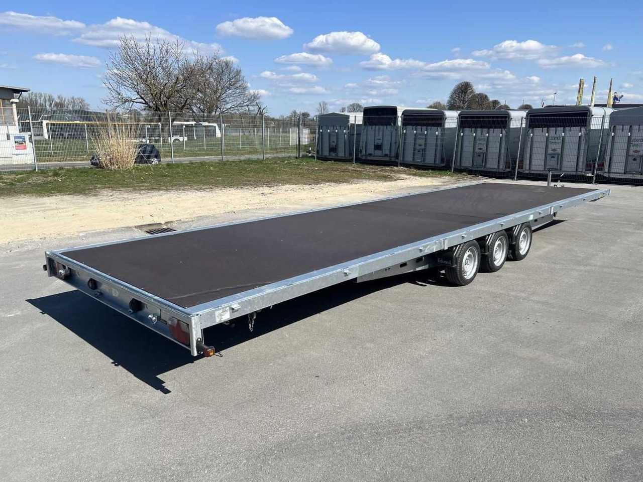 EDUARD 8524-5-POV-3563 Tridem Hochlader - Auto príves: obrázok 3 EDUARD 8524-5-POV-3563 Tridem Hochlader - Auto príves: obrázok 3