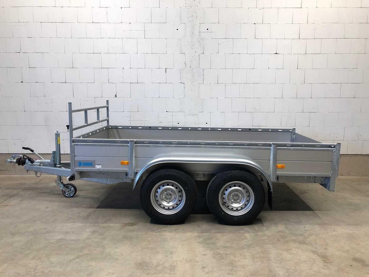 HAPERT Azure L-2 Kastenanhänger gebremst - Auto príves: obrázok 2 HAPERT Azure L-2 Kastenanhänger gebremst - Auto príves: obrázok 2