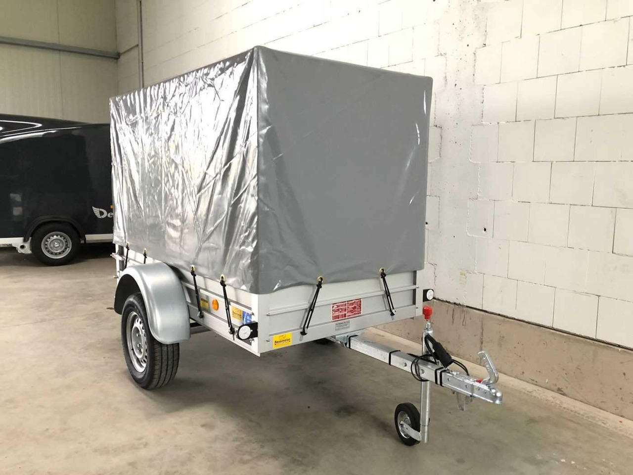 KOCH U2 Plane Kastenanhänger ungebremst - Auto príves: obrázok 4 KOCH U2 Plane Kastenanhänger ungebremst - Auto príves: obrázok 4