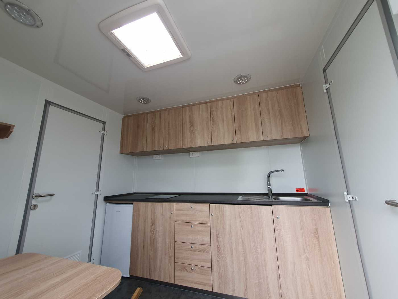 Nový Obytný kontajner, Príves ROSEMEIER VE MOBI 5642 Mannschaftswagen: obrázok 25