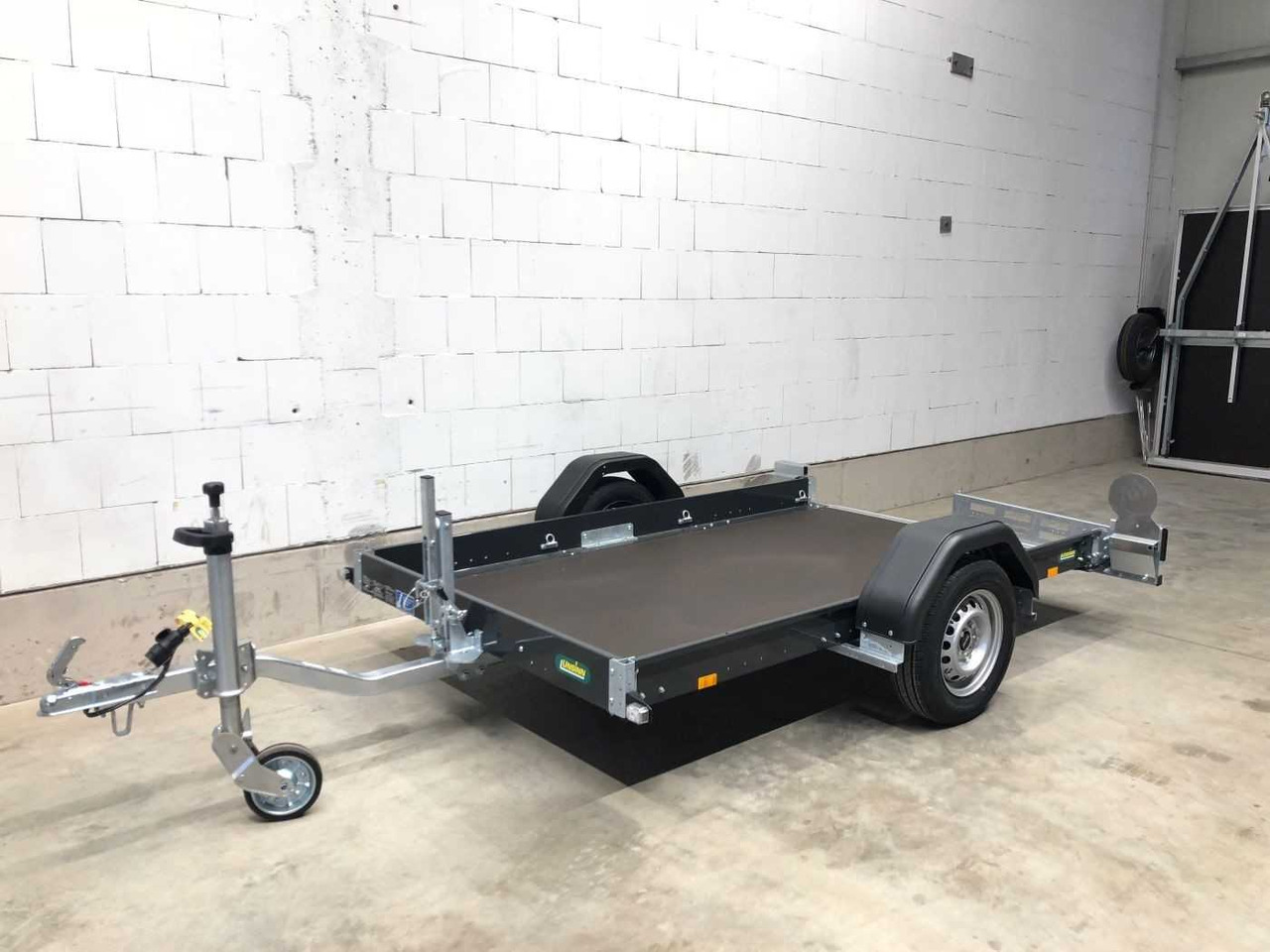 UNSINN UA 2615-7-13 Motorradanhänger - Príves na prepravu motocyklov: obrázok 2 UNSINN UA 2615-7-13 Motorradanhänger - Príves na prepravu motocyklov: obrázok 2