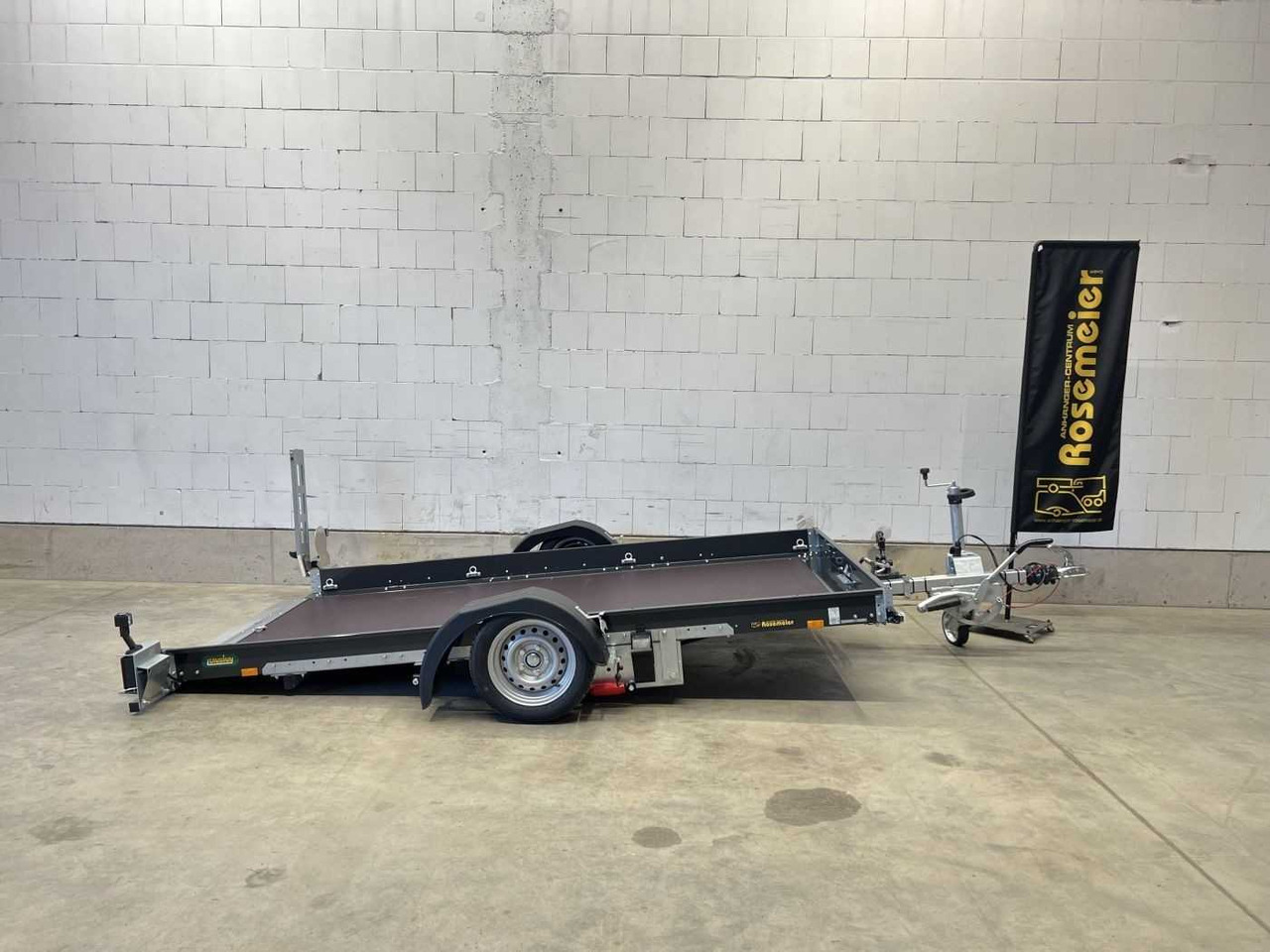 UNSINN UA 3118-18-13 Absenker - Príves na prepravu motocyklov: obrázok 1 UNSINN UA 3118-18-13 Absenker - Príves na prepravu motocyklov: obrázok 1