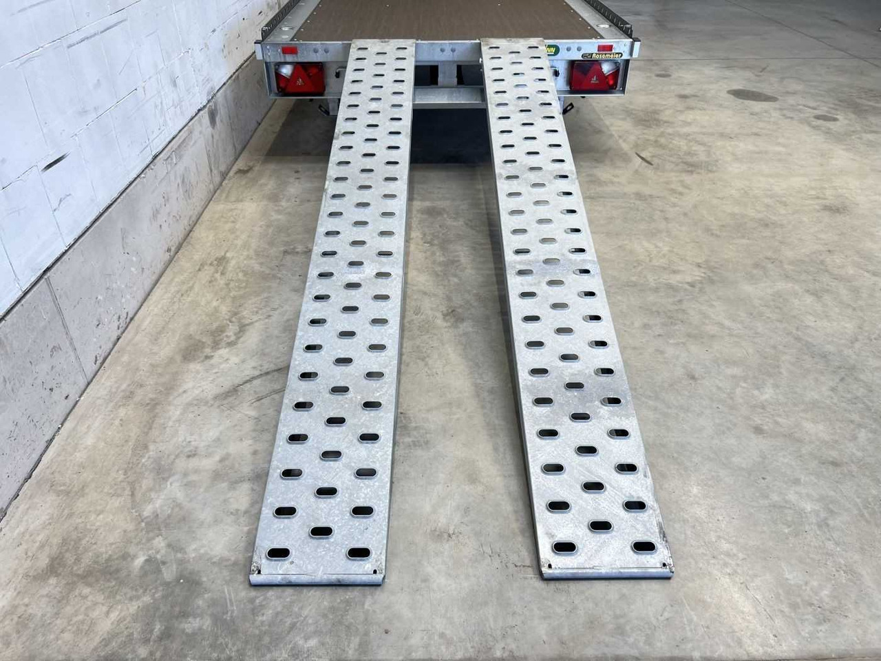 UNSINN UF 3617-13 Maschinentransporter - Prepravník stavebných strojov: obrázok 3 UNSINN UF 3617-13 Maschinentransporter - Prepravník stavebných strojov: obrázok 3