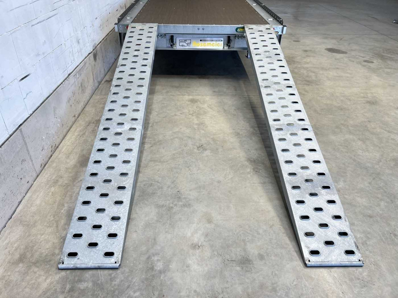 UNSINN UF 3617-13 Maschinentransporter - Prepravník stavebných strojov: obrázok 4 UNSINN UF 3617-13 Maschinentransporter - Prepravník stavebných strojov: obrázok 4