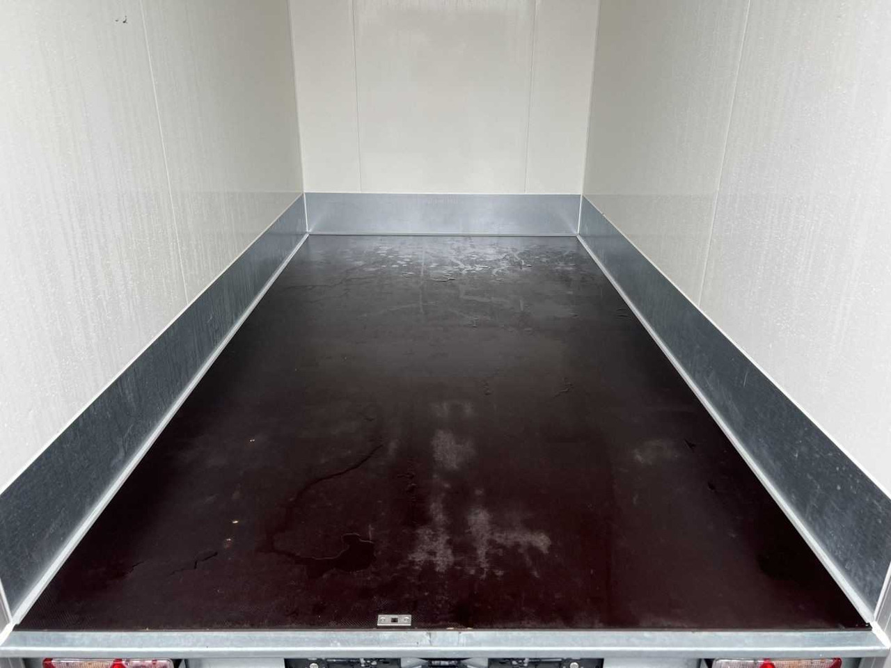 UNSINN UKT 6C 2513-13-14 Kühlanhänger - Príves chladírenské: obrázok 5 UNSINN UKT 6C 2513-13-14 Kühlanhänger - Príves chladírenské: obrázok 5