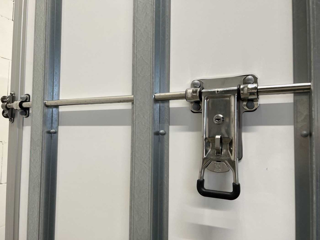 Nový Predajná príves UNSINN UKU 301519-20-13 Rampe+VKL Kofferanhänger: obrázok 23 Nový Predajná príves UNSINN UKU 301519-20-13 Rampe+VKL Kofferanhänger: obrázok 23