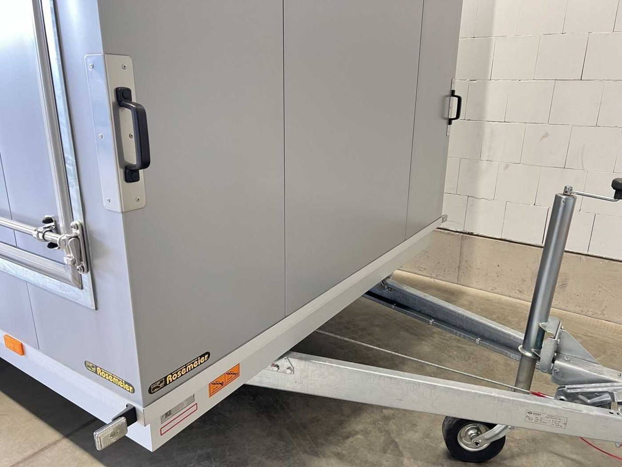 Nový Príves skriňové VEZEKO TK D 27.40 Flügeltüren+Seitenk Kofferanhänger Promotionanhänger: obrázok 24 Nový Príves skriňové VEZEKO TK D 27.40 Flügeltüren+Seitenk Kofferanhänger Promotionanhänger: obrázok 24