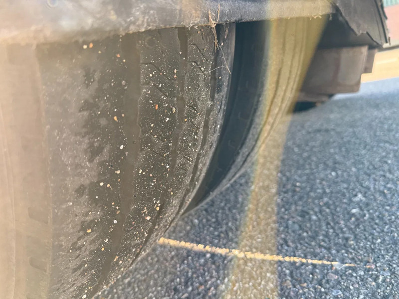 Príves preprava kontajnerov/ Výmenná nadstavba Bulthuis Renova wisselsysteem met afzet bak: obrázok 11 Príves preprava kontajnerov/ Výmenná nadstavba Bulthuis Renova wisselsysteem met afzet bak: obrázok 11