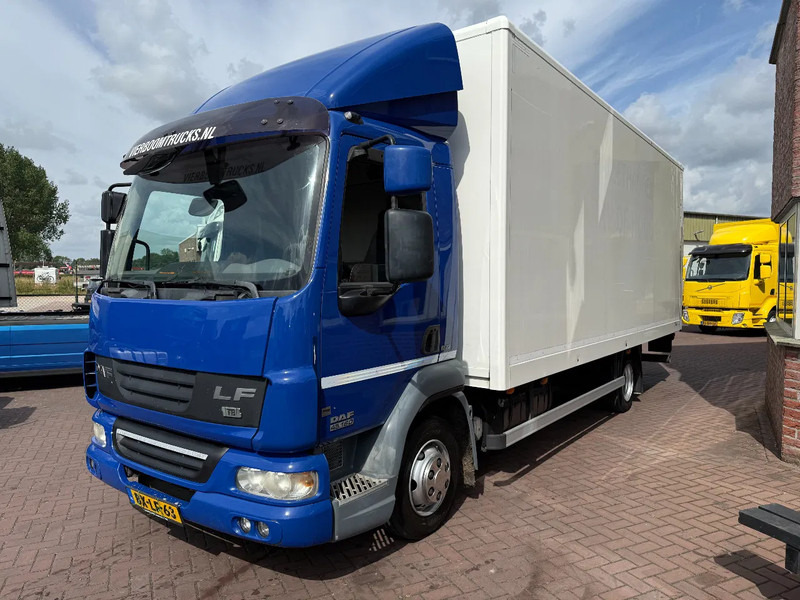 DAF LF 45.160 LF45-160 EEV Koffer mit Ladebordwand 8.300KG - Skříňový nákladní auto: obrázok 4 DAF LF 45.160 LF45-160 EEV Koffer mit Ladebordwand 8.300KG - Skříňový nákladní auto: obrázok 4