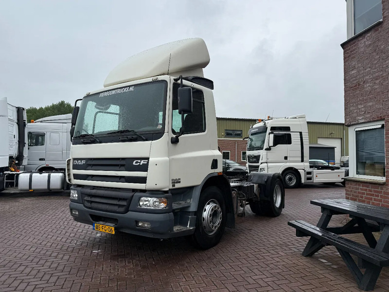 DAF CF 75.250 CF75-250 4X2 EURO3 MANUAL GEARBOX HOLLAND TRUCK - Ťahač: obrázok 2 DAF CF 75.250 CF75-250 4X2 EURO3 MANUAL GEARBOX HOLLAND TRUCK - Ťahač: obrázok 2