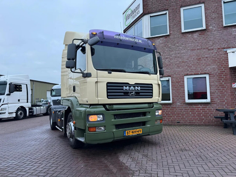 MAN TGA 18.320 TGA 18.320 4X2 / Airco/ Sleeping cabin / Euro 4 Holland Truck- Top Condition - Ťahač: obrázok 1 MAN TGA 18.320 TGA 18.320 4X2 / Airco/ Sleeping cabin / Euro 4 Holland Truck- Top Condition - Ťahač: obrázok 1