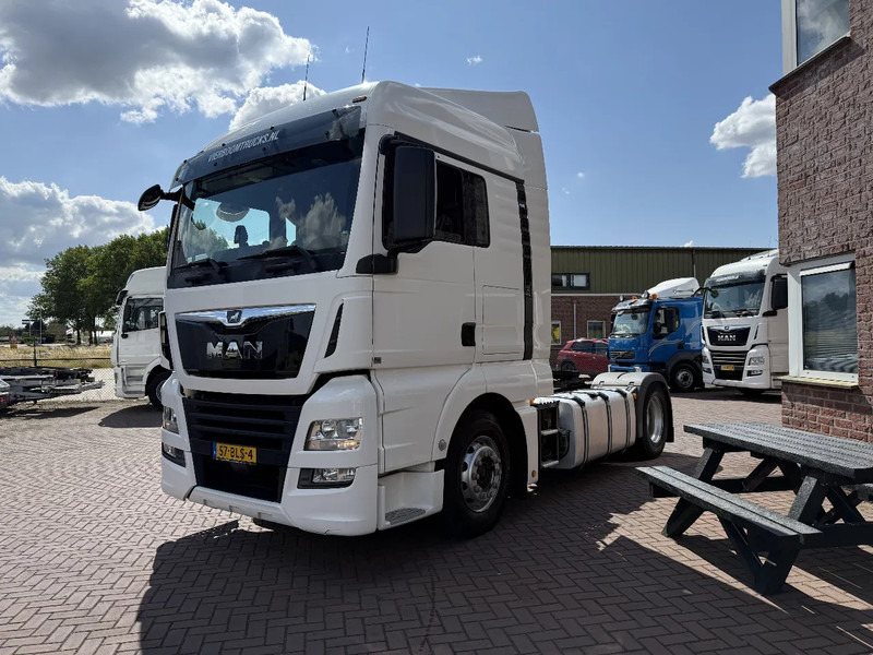 MAN TGX TGX 18.420 4X2 BLS / 2X TANK / 2X BETT / MAN SERVICE / TOP NL TRUCK - Ťahač: obrázok 2 MAN TGX TGX 18.420 4X2 BLS / 2X TANK / 2X BETT / MAN SERVICE / TOP NL TRUCK - Ťahač: obrázok 2