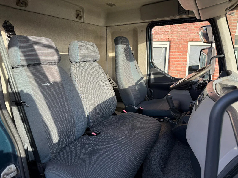 Volvo FL 12 FL 280 11.990KG MANUAL GEARBOX - Podvozek s kabinou: obrázok 3 Volvo FL 12 FL 280 11.990KG MANUAL GEARBOX - Podvozek s kabinou: obrázok 3