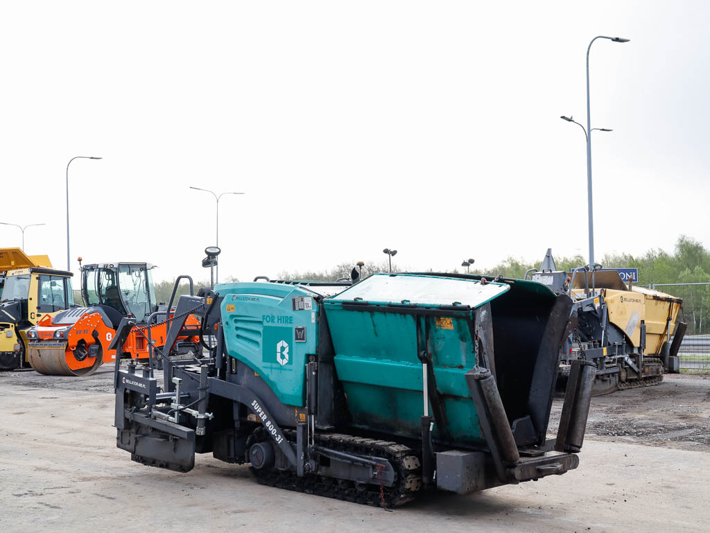 VÖGELE SUPER 800-3i - Finišer: obrázok 4 VÖGELE SUPER 800-3i - Finišer: obrázok 4