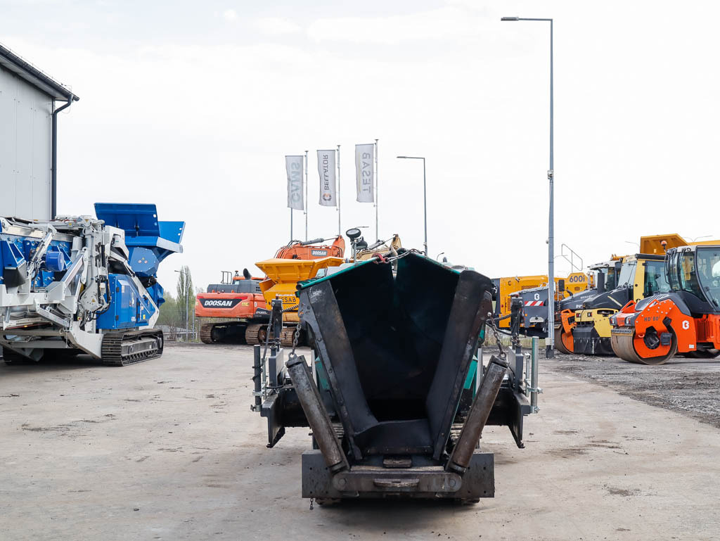 VÖGELE SUPER 800-3i - Finišer: obrázok 3 VÖGELE SUPER 800-3i - Finišer: obrázok 3