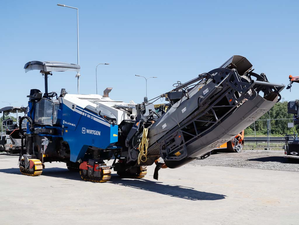 WIRTGEN W 100 CFi - Cestná fréza: obrázok 4 WIRTGEN W 100 CFi - Cestná fréza: obrázok 4
