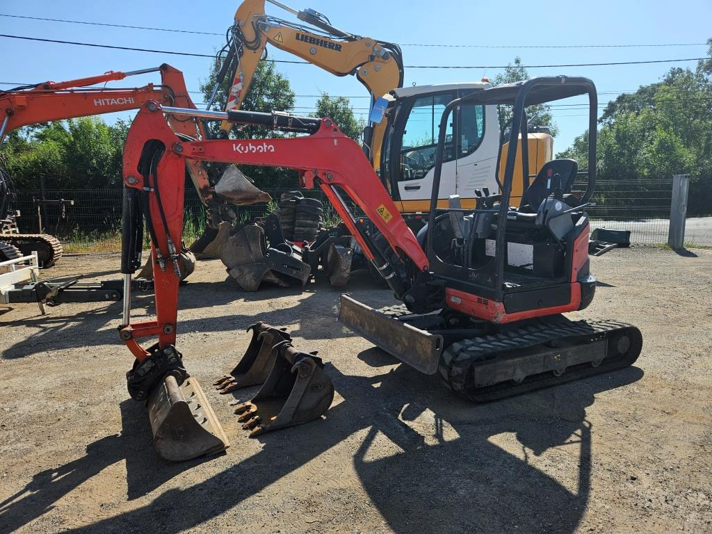 KUBOTA U 27-4 - Mini rýpadlo: obrázok 2 KUBOTA U 27-4 - Mini rýpadlo: obrázok 2