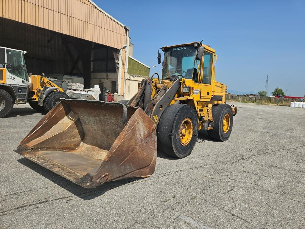 VOLVO L 70 D - Kolesový nakladač: obrázok 2 VOLVO L 70 D - Kolesový nakladač: obrázok 2