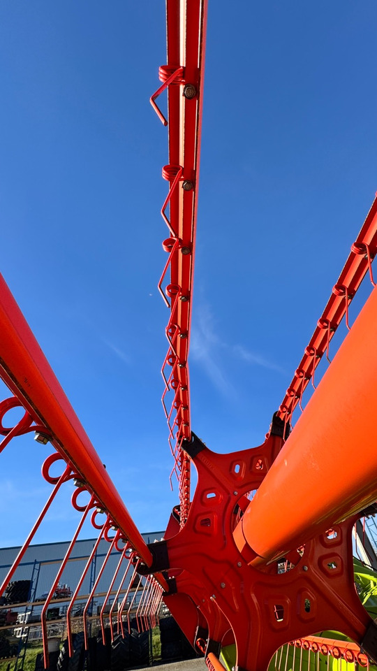 CLAAS VARIO 1080 Schneidwerkswagen - Obilný kombajn: obrázok 3 CLAAS VARIO 1080 Schneidwerkswagen - Obilný kombajn: obrázok 3