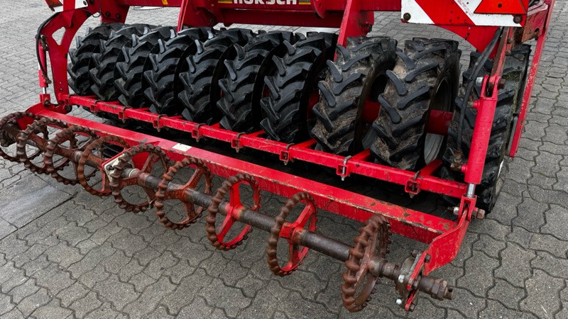 Horsch Tiger 6 LT in top Zustand - Kultivátor: obrázok 3 Horsch Tiger 6 LT in top Zustand - Kultivátor: obrázok 3