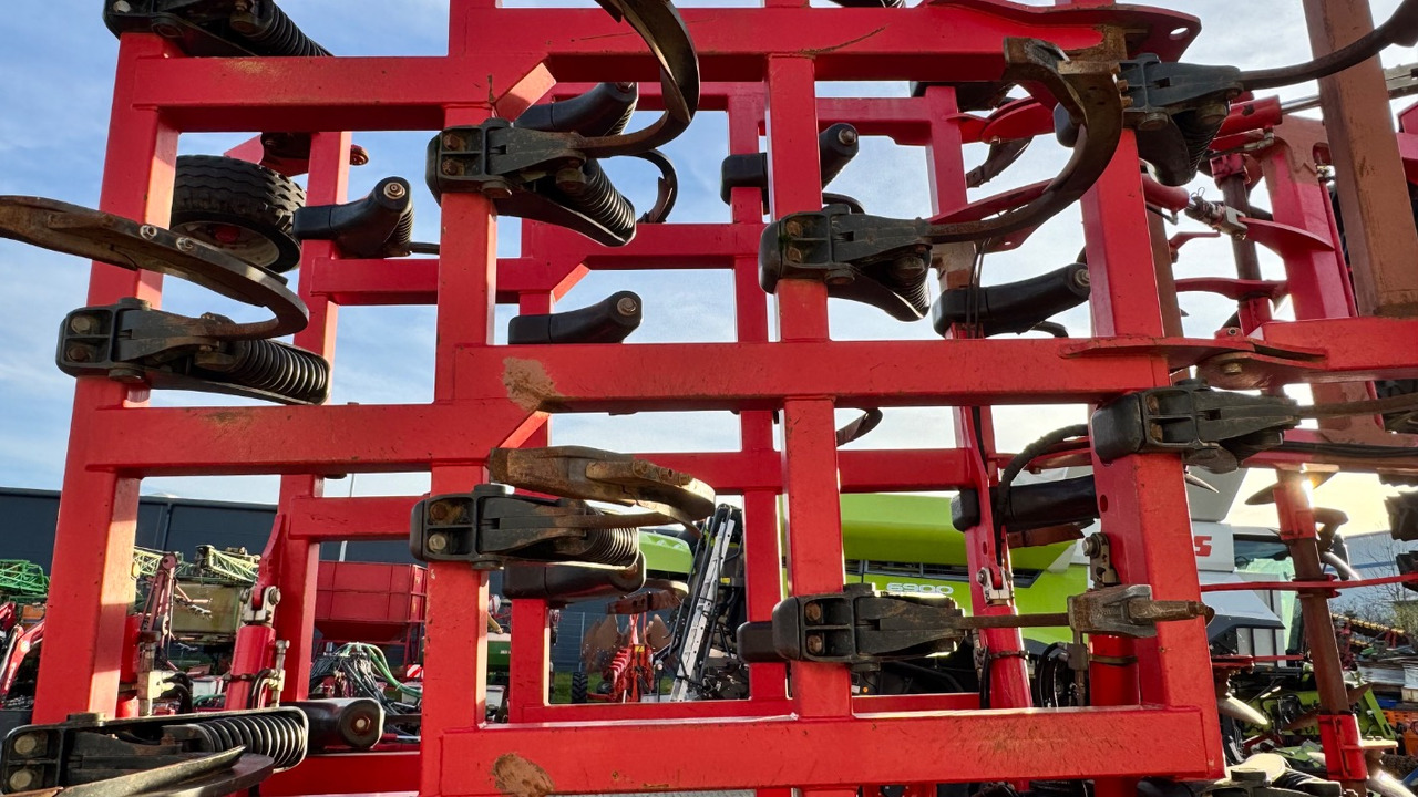 Horsch Tiger 8AS Reifenpacker TopRing - Kultivátor: obrázok 4 Horsch Tiger 8AS Reifenpacker TopRing - Kultivátor: obrázok 4