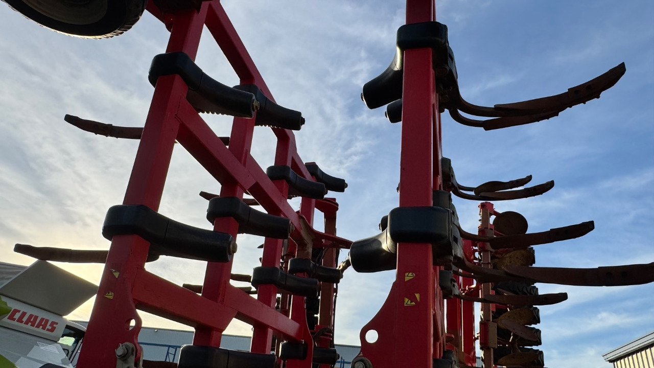 Horsch Tiger 8AS Reifenpacker TopRing - Kultivátor: obrázok 2 Horsch Tiger 8AS Reifenpacker TopRing - Kultivátor: obrázok 2