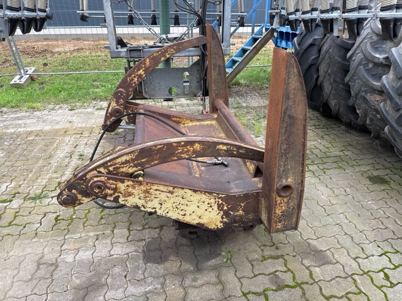 JCB Stammgreifer - Nakladač: obrázok 1 JCB Stammgreifer - Nakladač: obrázok 1