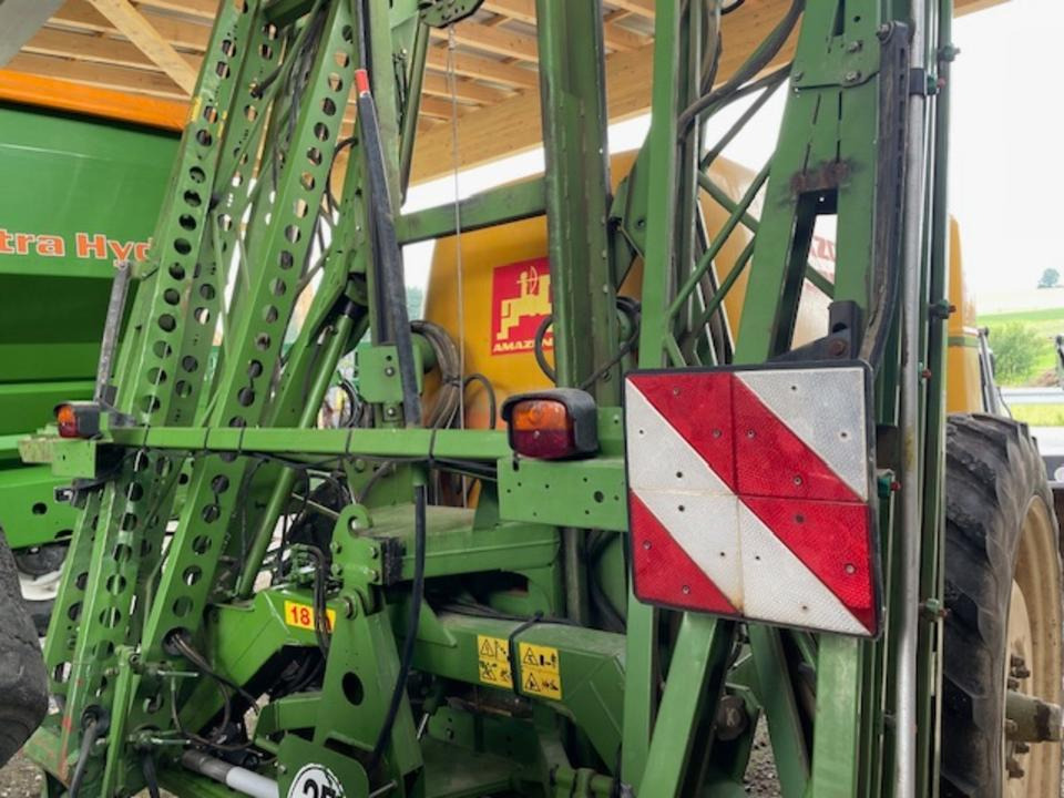 Amazone UG 3000 - Ťahaný postrekovač: obrázok 3 Amazone UG 3000 - Ťahaný postrekovač: obrázok 3