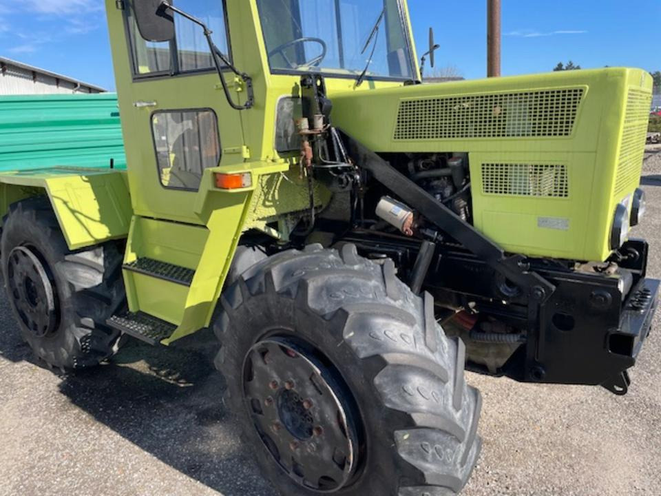 MB-Trac 8001 - Traktor: obrázok 2 MB-Trac 8001 - Traktor: obrázok 2