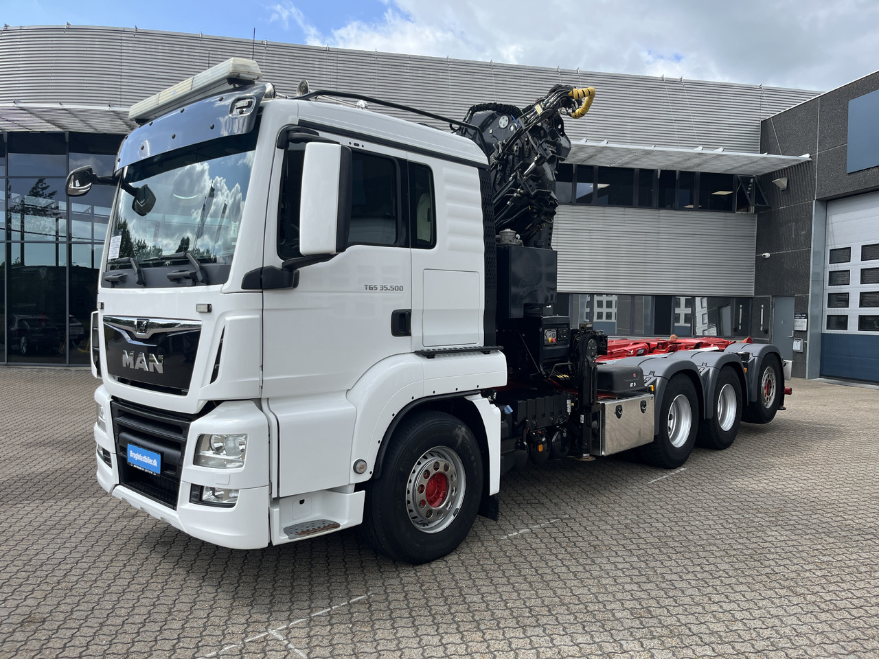 MAN TGS 35.500 8x4 - Kontejnérový podvozek/ Výměnná nástavba, Auto s hydraulickou rukou: obrázok 1 MAN TGS 35.500 8x4 - Kontejnérový podvozek/ Výměnná nástavba, Auto s hydraulickou rukou: obrázok 1