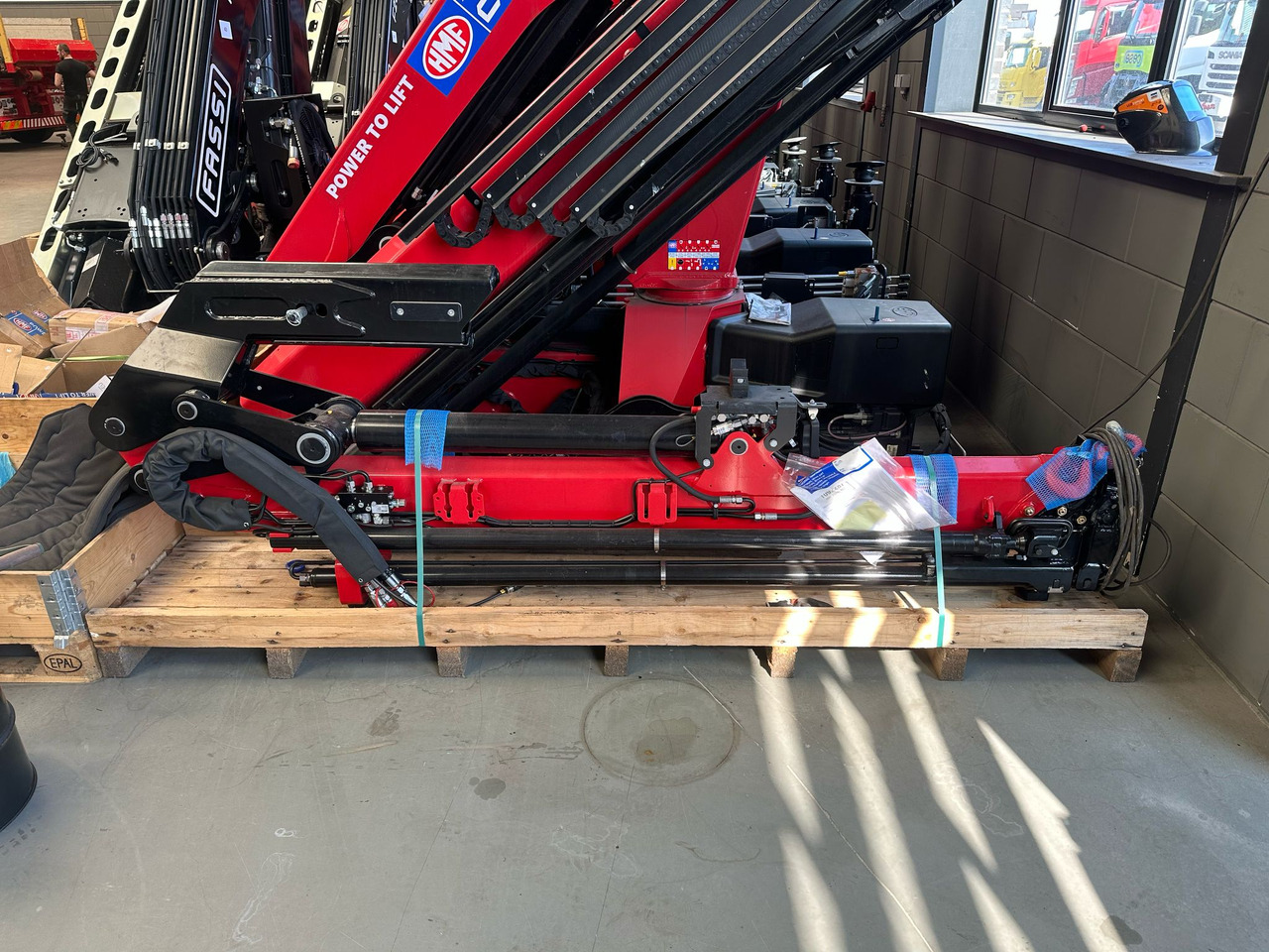 Mercedes Arocs 2653 6x4 40 T-mtr. - Ťahač: obrázok 4 Mercedes Arocs 2653 6x4 40 T-mtr. - Ťahač: obrázok 4