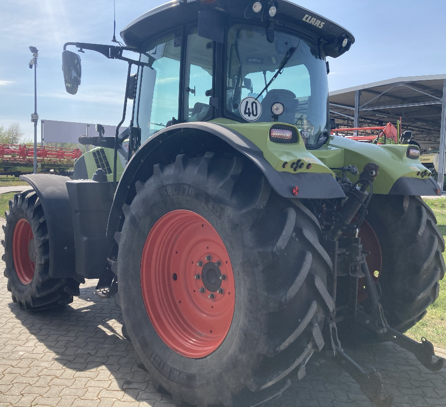 CLAAS Arion 650 CEBIS - Traktor: obrázok 5 CLAAS Arion 650 CEBIS - Traktor: obrázok 5